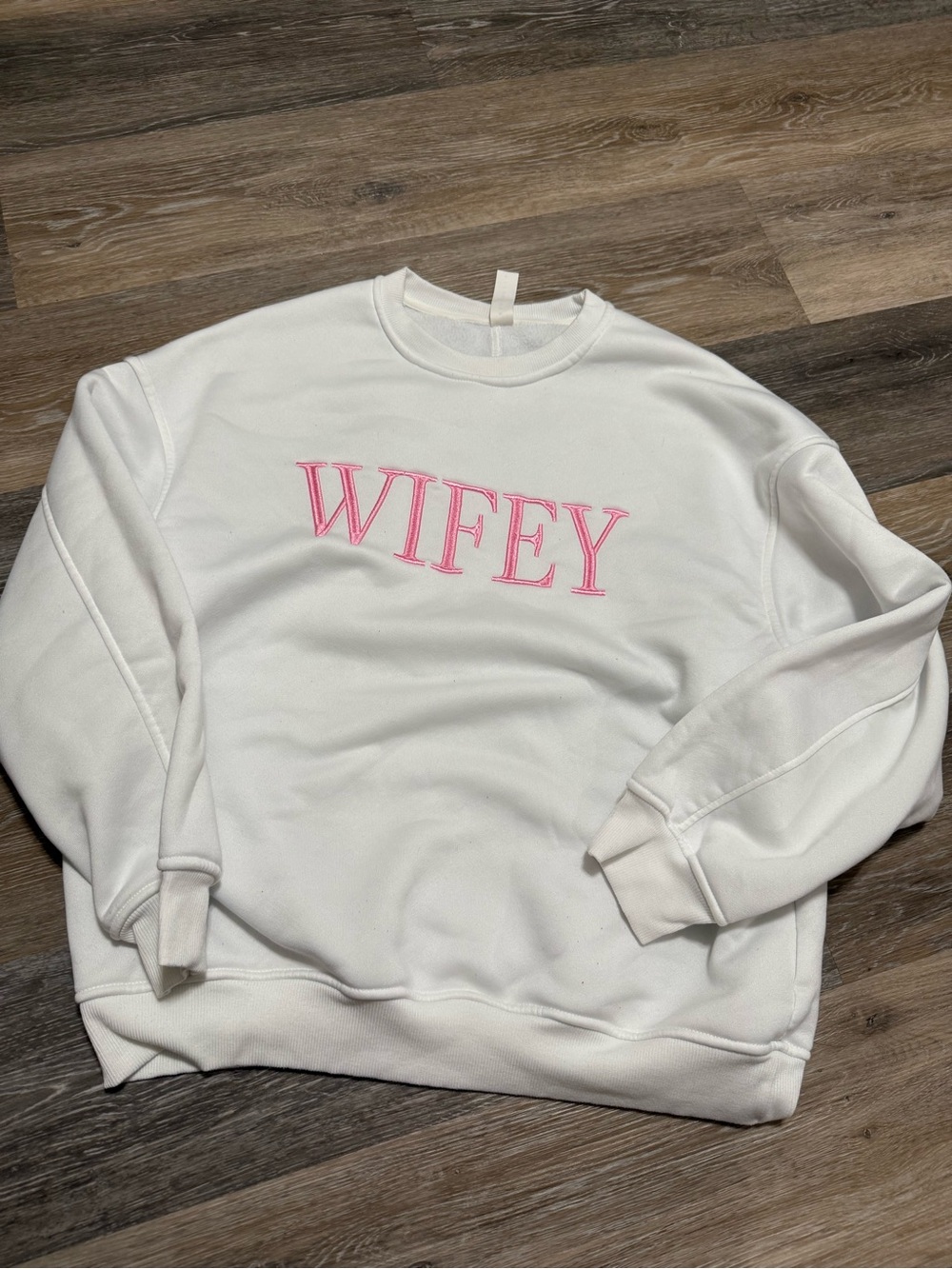 Missguided + White Crewneck Sweater with Pink 'WIFEY' Embroidery